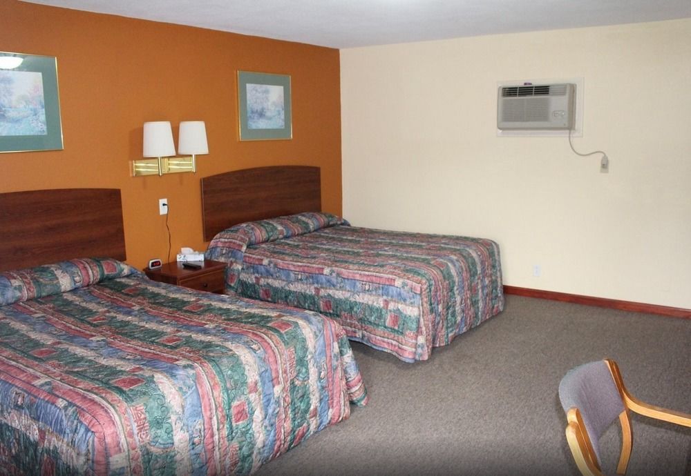 Budget Inn Oskaloosa Exterior photo